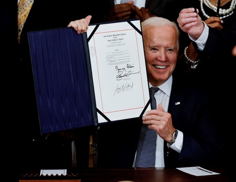 Usa: biden instaure un jour ferie pour commemorer la fin de l'esclavage