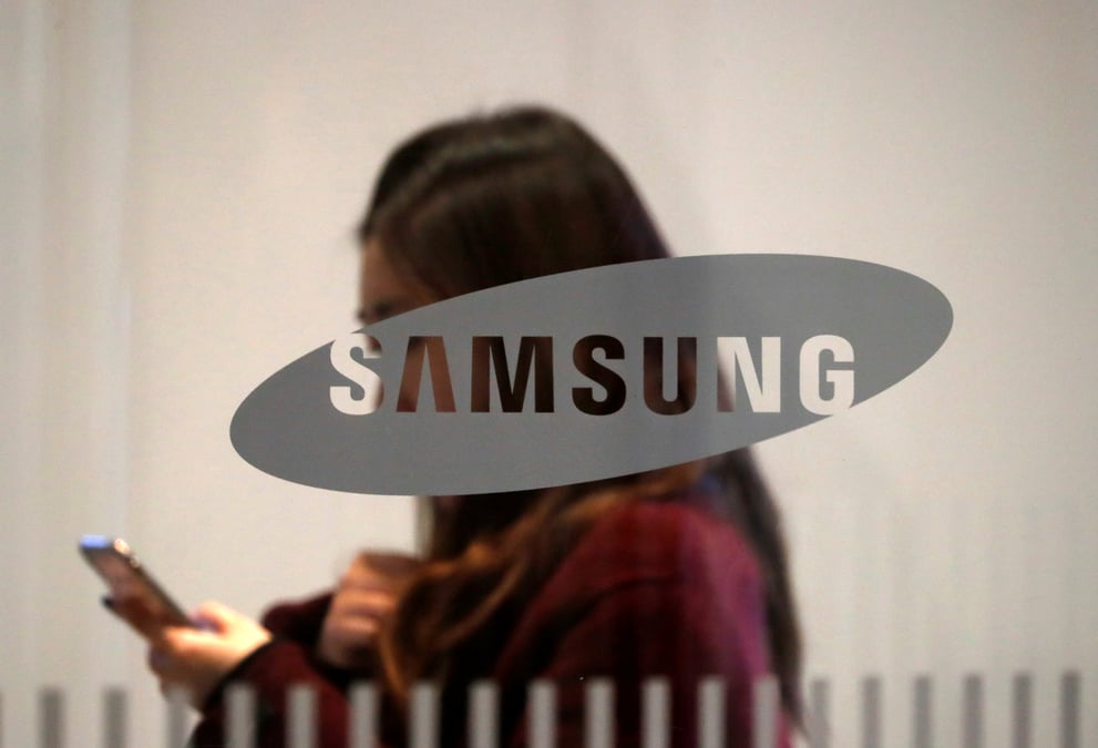Samsung a l'offensive dans les reseaux face aux problemes de huawei