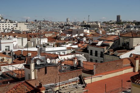 Coronavirus: madrid veut que le gouvernement autorise les tests antigeniques en pharmacie