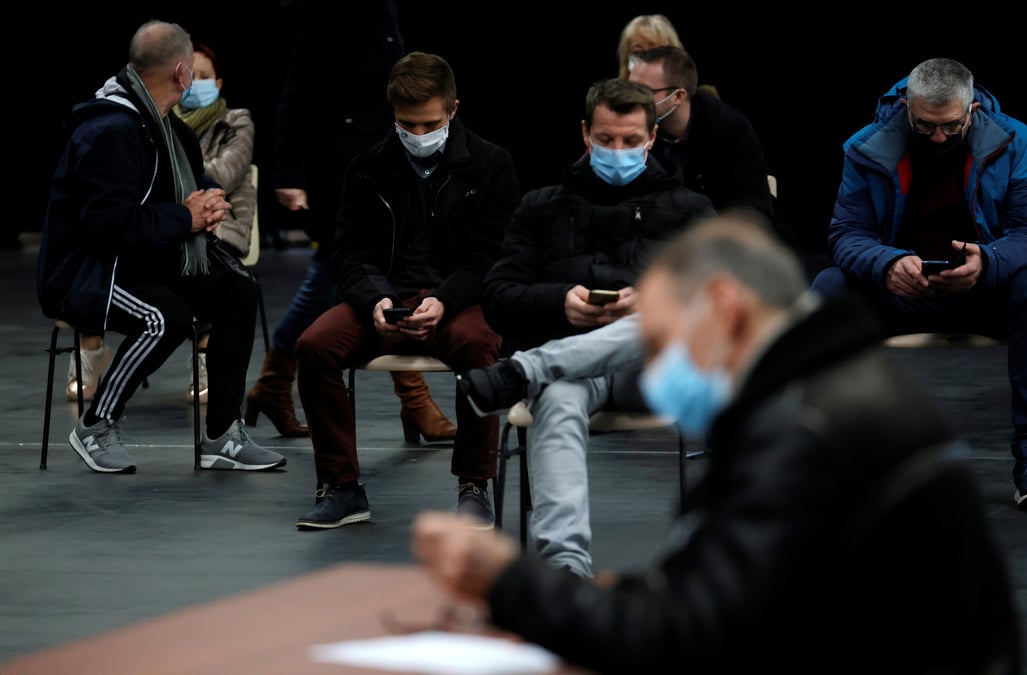 France/coronavirus: le maire de dunkerque pas oppose a un confinement