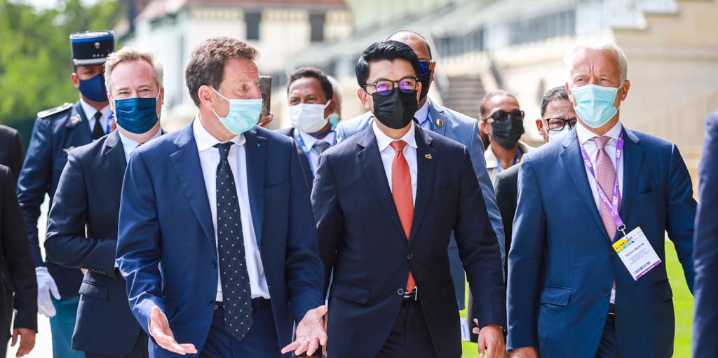 Roux de Bézieux rajoelina