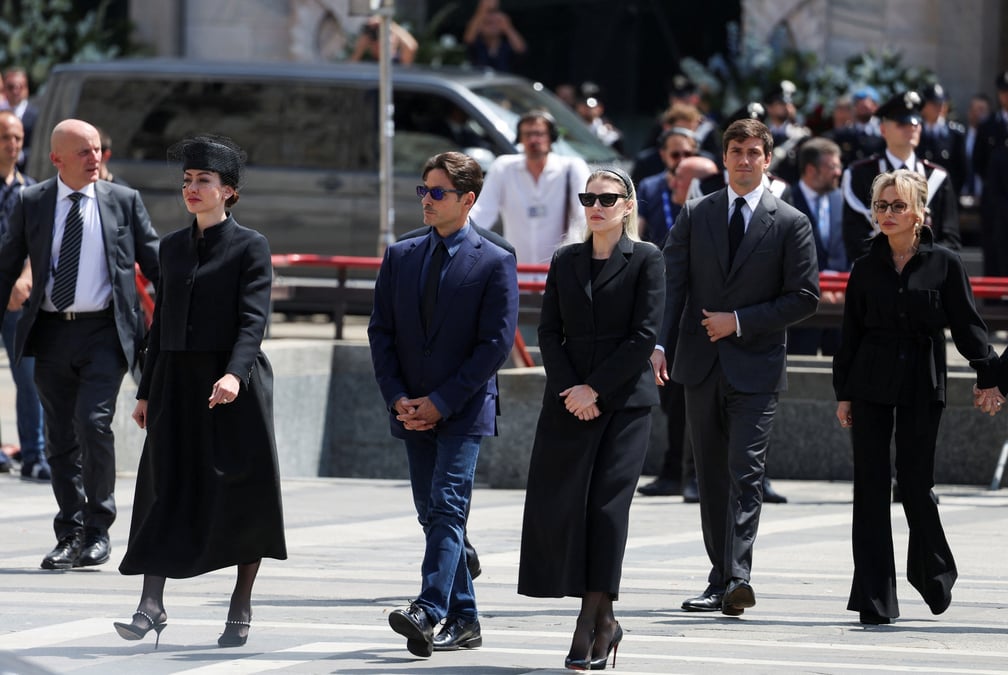 Funerailles de l'ancien premier ministre italien silvio berlusconi a la cathedrale duomo, a milan