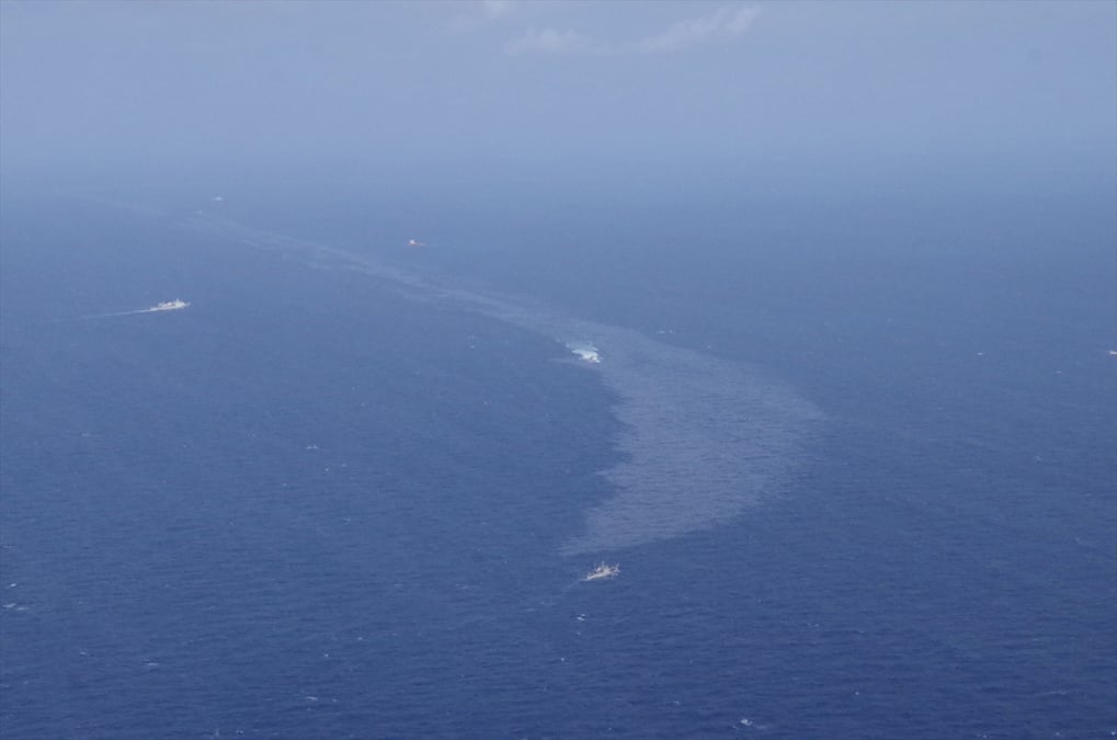 Chine: deux nappes de petrole dans les parages du tanker iranien