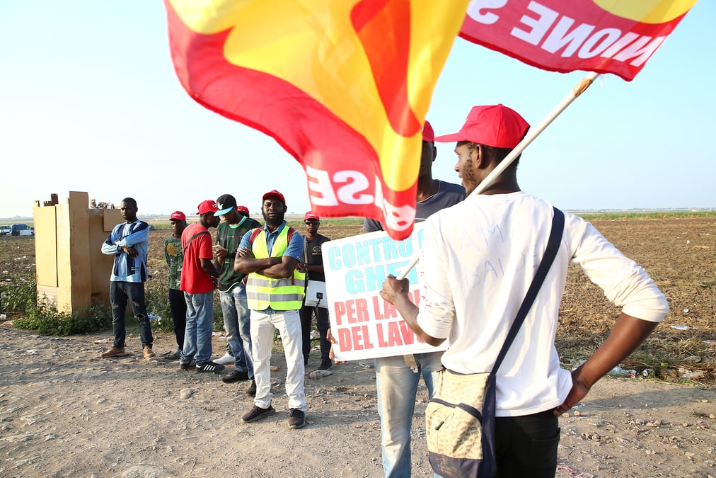 Manifestation de travailleurs migrants a foggia en italie