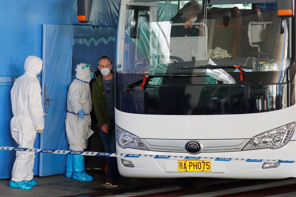 Coronavirus: les experts de l'oms sont arrives a wuhan