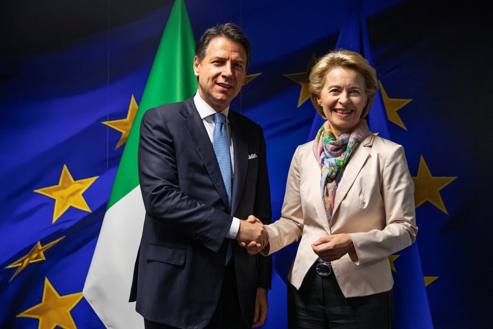 Conte demande a l'ue "un peu de temps" pour reduire sa dette
