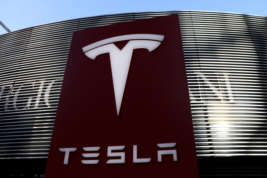 Usa: tesla requis de rappeler 158.000 vehicules pour un probleme d'ecran tactile