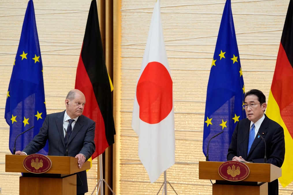 Scholz explique avoir prefere le japon a la chine pour son premier voyage en asie