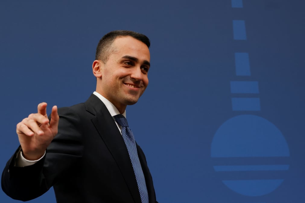 Italie: di maio accuse son parti de saper les efforts du gouvernement pour soutenir l'ukraine