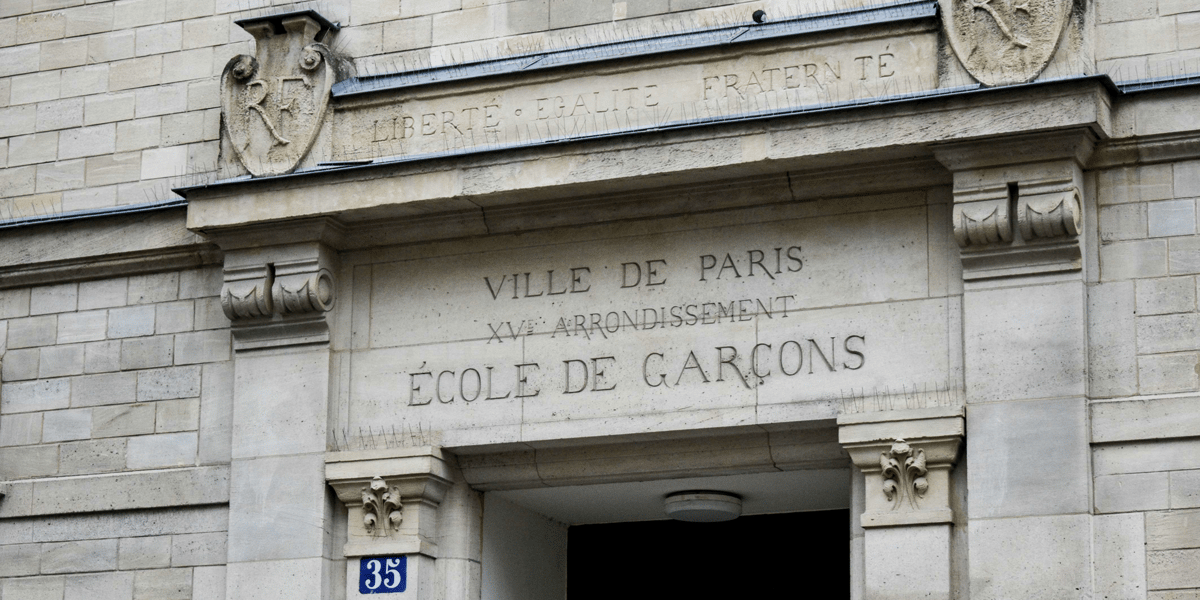 école