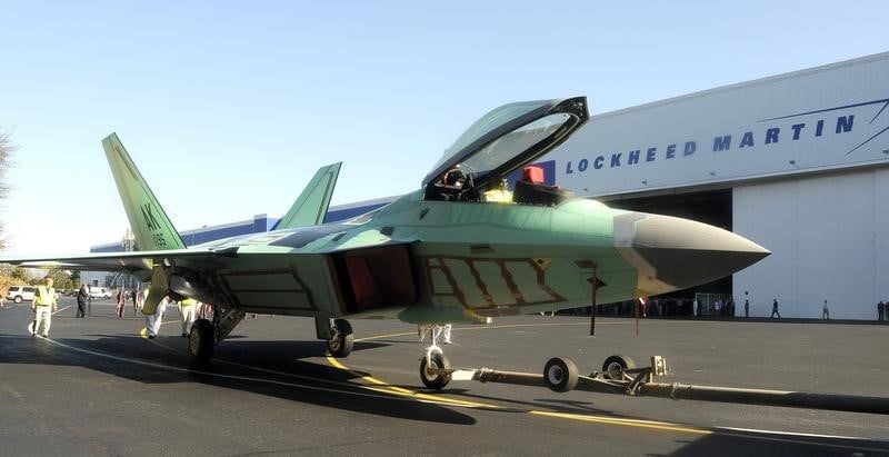 Lockheed martin finalise le rachat des helicopteres sikorsky
