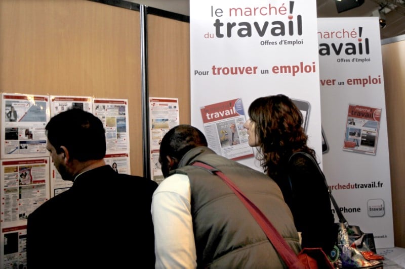 Net rebond des embauches dans le prive en fevrier en france