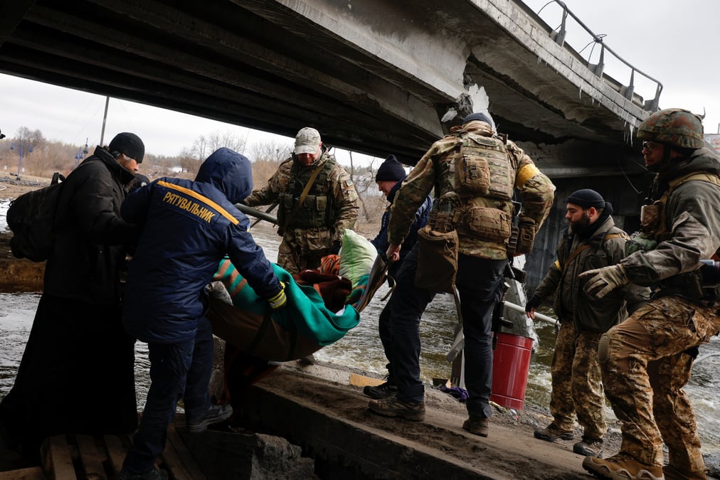 L'ukraine va ouvrir sept couloirs humanitaires jeudi