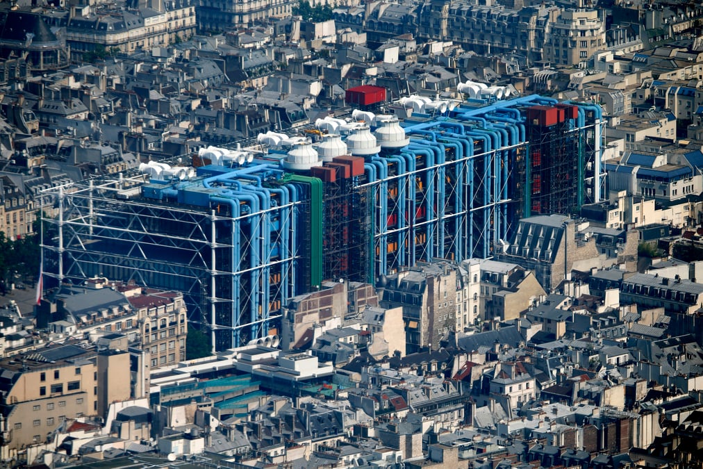 Visites regulees et christo au menu de la reouverture de beaubourg