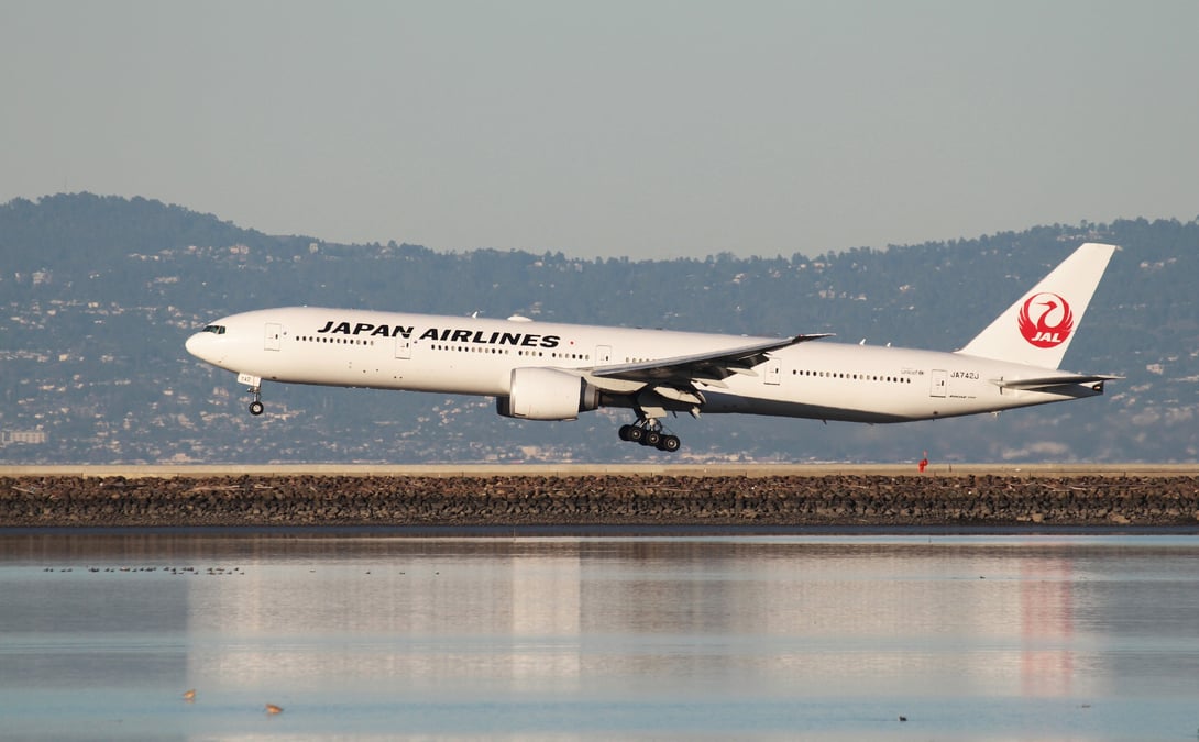Japan airlines retire de sa flotte les 777 equipes de moteurs pratt & whitney
