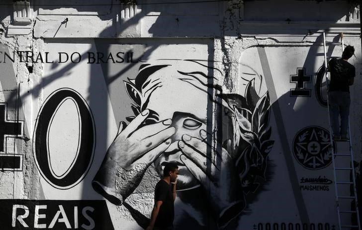 Moody's place la note du bresil en categorie speculative