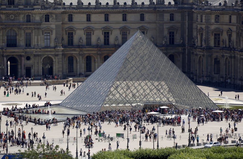 Les journees du patrimoine ont attire plus de 12 millions de visiteurs en france