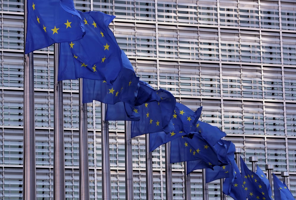 Zone euro: la confiance du consommateur progresse plus que prevu
