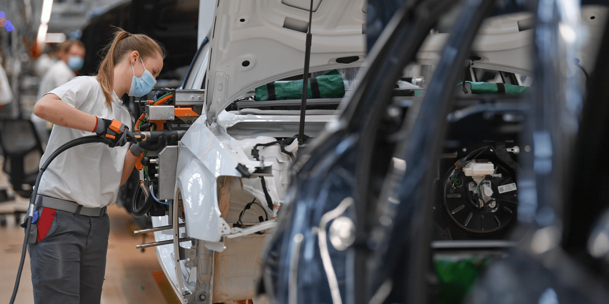 Le marche automobile europeen s'est effondre d'un quart en 2020