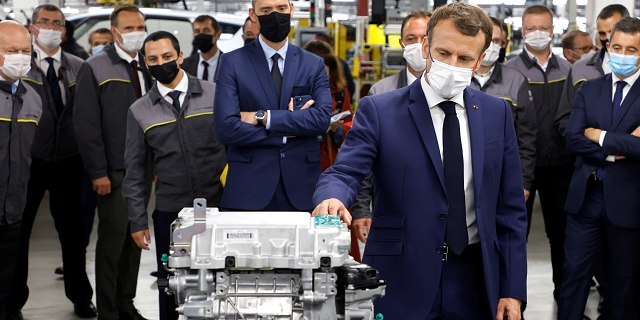 Macron Industrie