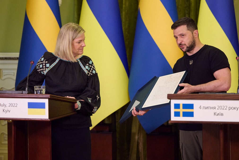 L'ukraine en discussions avec la turquie, l'onu sur les exportations de cereales, selon zelensky