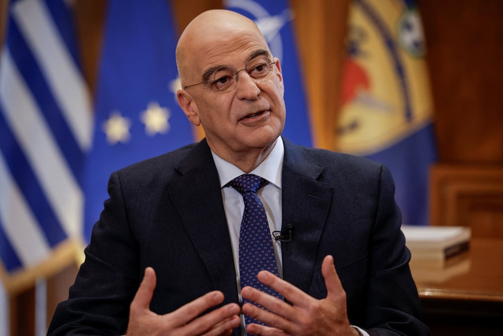 Entretien avec le ministre grec de la defense nikos dendias