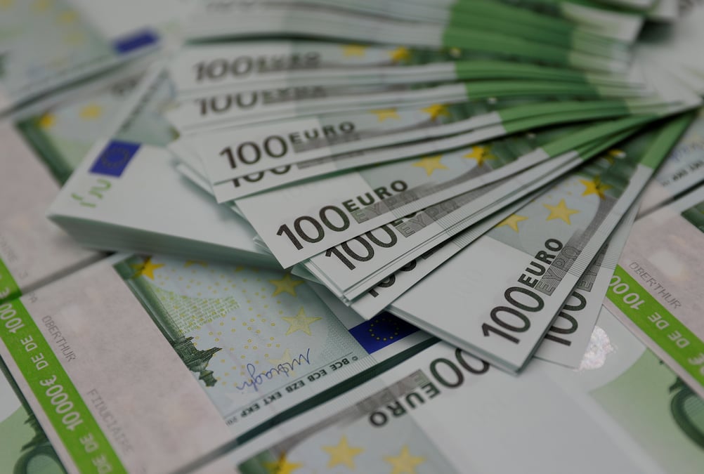 France: le tresor s'apprete a lancer un emprunt syndique a 50 ans