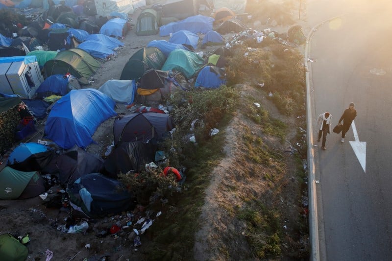 Le trafic ferroviaire sous la manche perturbe par des migrants