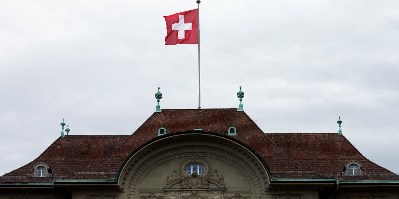 Statu quo a la banque nationale suisse sur la politique monetaire