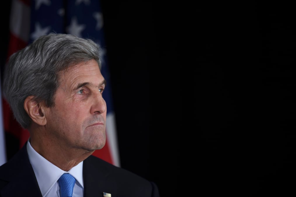 Kerry ordonne au departement d'etat de cooperer avec trump