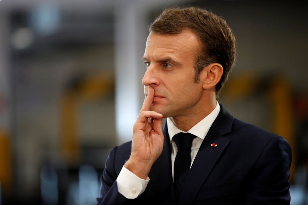 La question du carburant continue de rythmer l'itinerance de macron