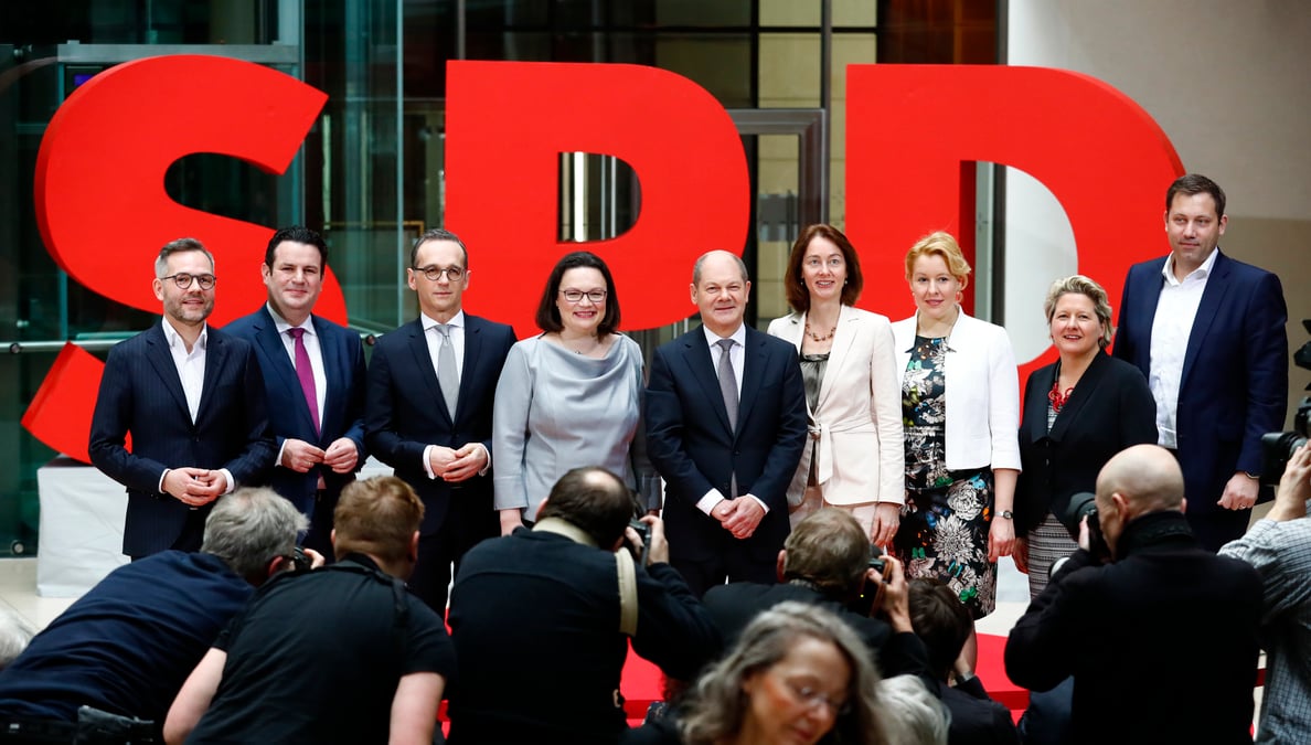 A berlin, maas aux affaires etrangeres, scholz aux finances