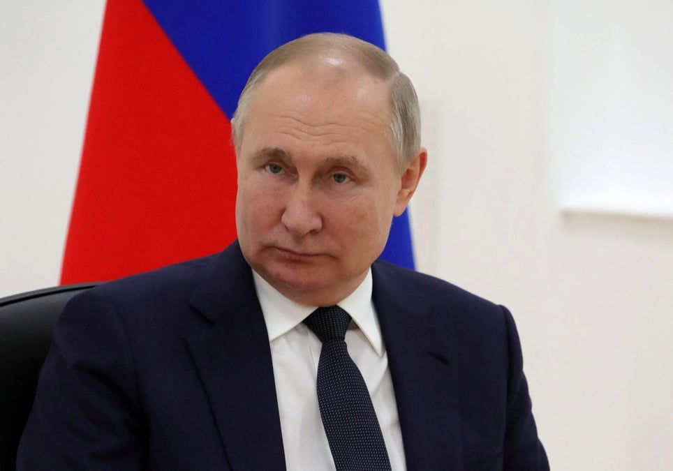 Ukraine: poutine defend l'invasion russe, marioupol menace de tomber