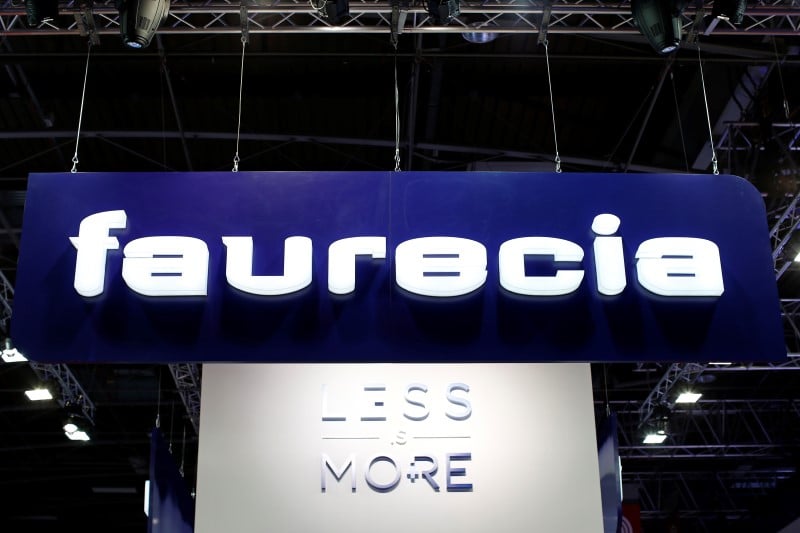 Les ventes de faurecia affectees par les changes et la chine
