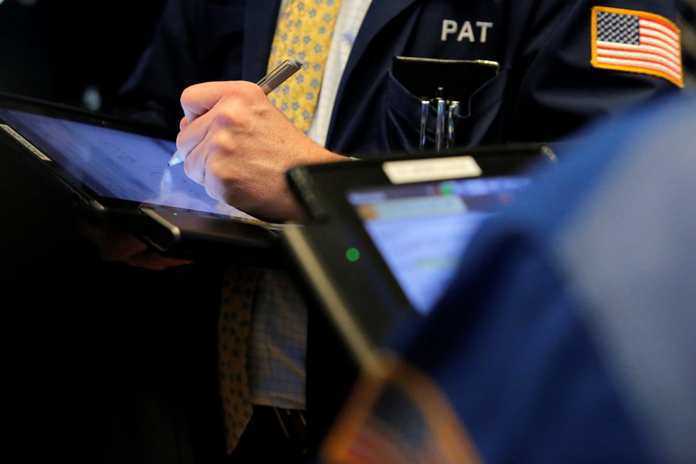 Wall street cloture sur une note irreguliere