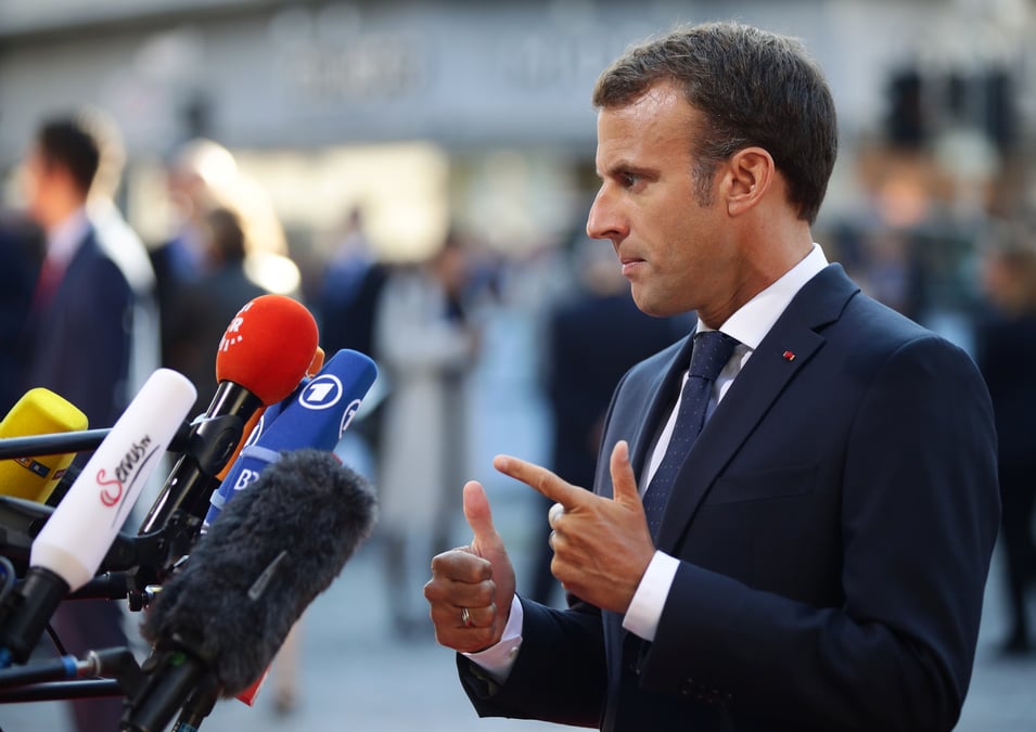 Macron veut faire taire les accusations d'"arrogance"