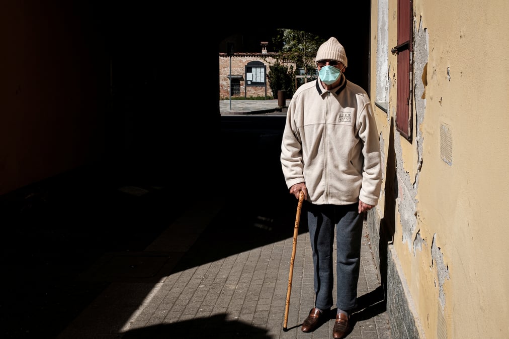 Coronavirus: le bilan quotidien continue a croitre en italie