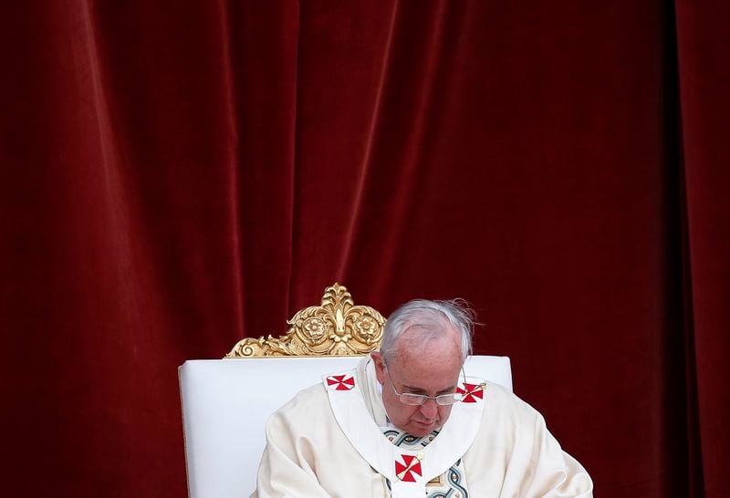 Le pape dénonce la légalisation des drogues douces