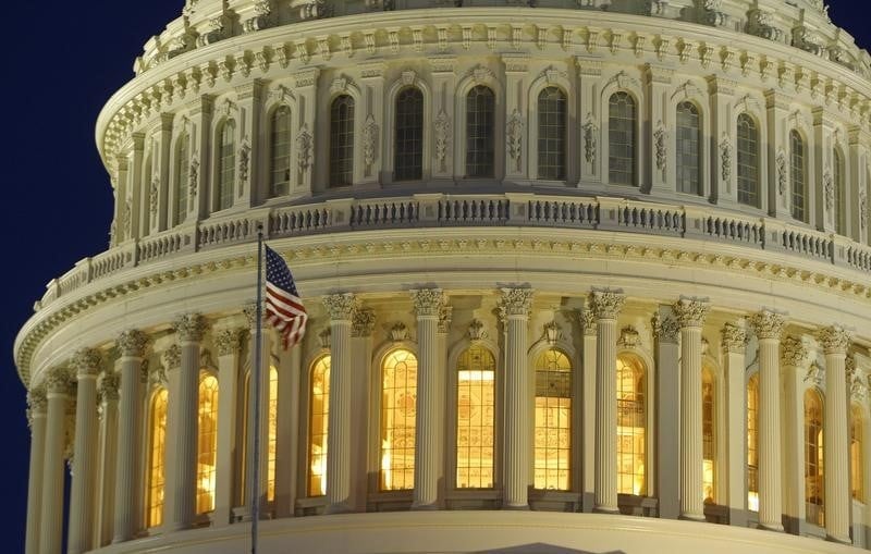 Les Américains aux urnes pour les élections de mi-mandat