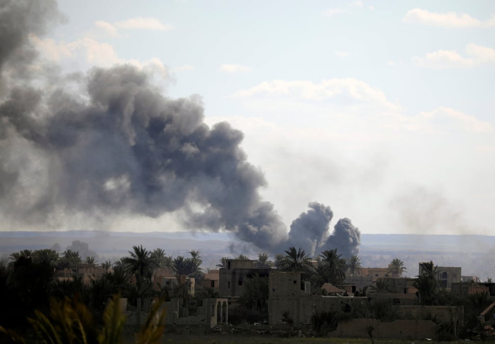Syrie: pres de 200 djihadistes se sont rendus aux fds a baghouz