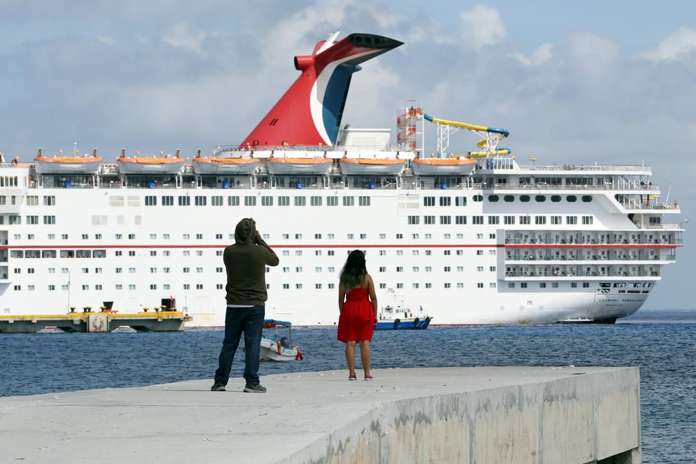 Carnival, a suivre a wall street