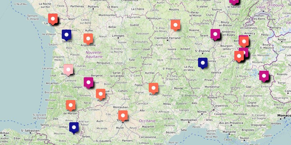 48 collectivités territoriales se mobilisent avec l'Etat pour déployer le Pass numérique auprès des publics éloignés du numérique.