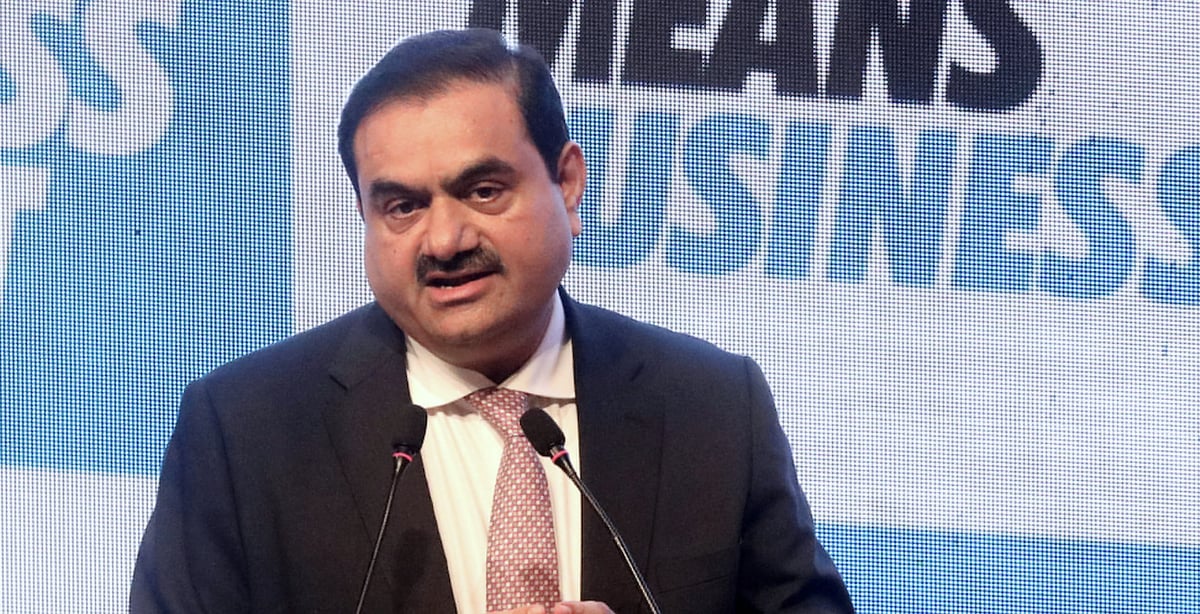 La justice américaine a inculpé le magnat indien de l'énergie Gautam Adani  pour corruption, mettant en difficulté son conglomérat.