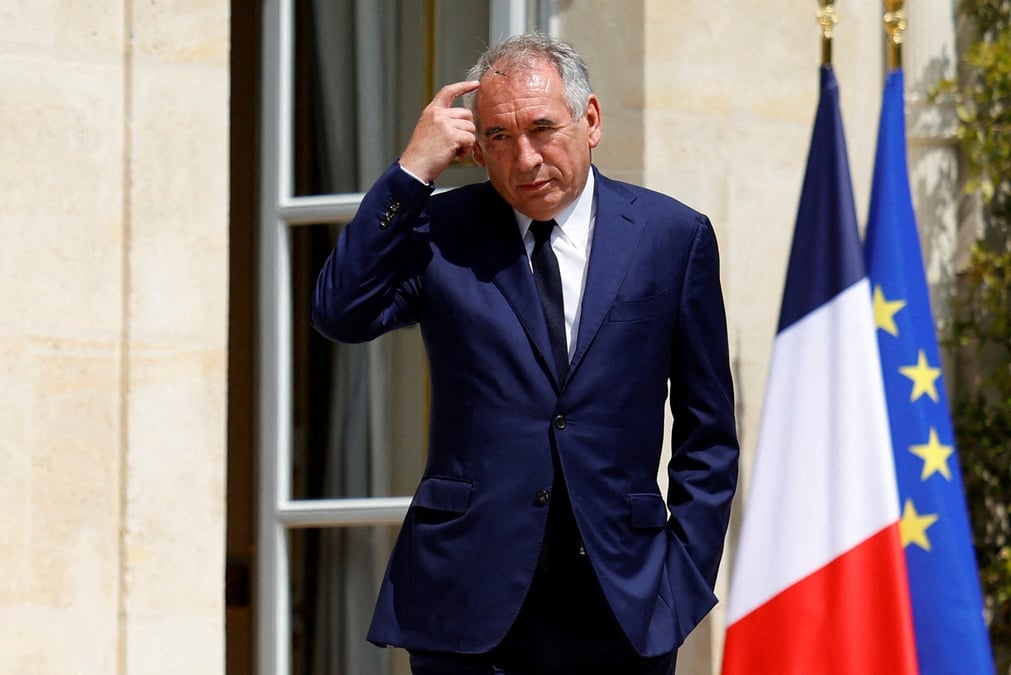 Francois bayrou, leader du modem a l'elysee