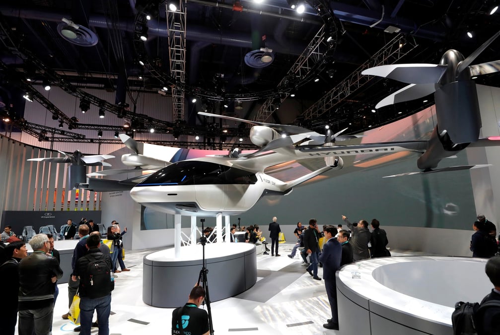 Les premiers taxis volants attendus en 2024 ou 2025, selon le regulateur europeen