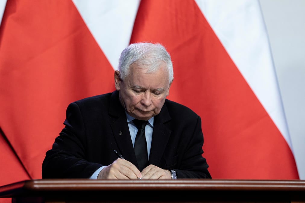 Kaczynski moque le plan "ridicule" de l'ue pour le climat