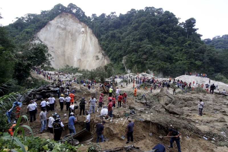 Glissement de terrain au guatemala, au moins 25 morts
