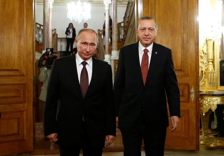 La turquie et la russie signent un accord pour la construction d'un gazoduc
