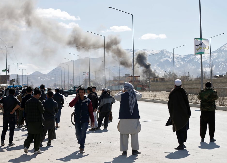Explosions et fusillade dans kaboul