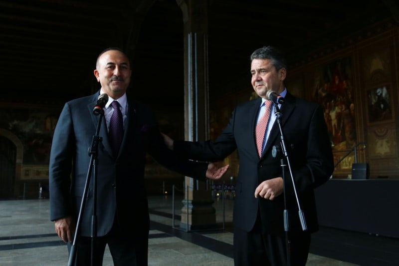 L'allemagne et la turquie disent souhaiter un rapprochement